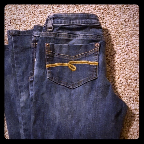 5 for $25 Justice jeans - Picture 3 of 3